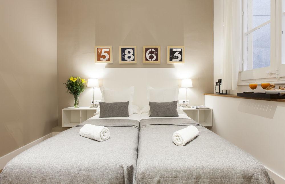 Aspasios Urquinaona Apartments Barselona Dış mekan fotoğraf